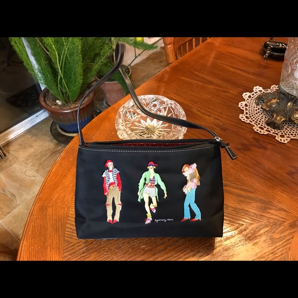 Woman’s Purse - Picture 2 of 8